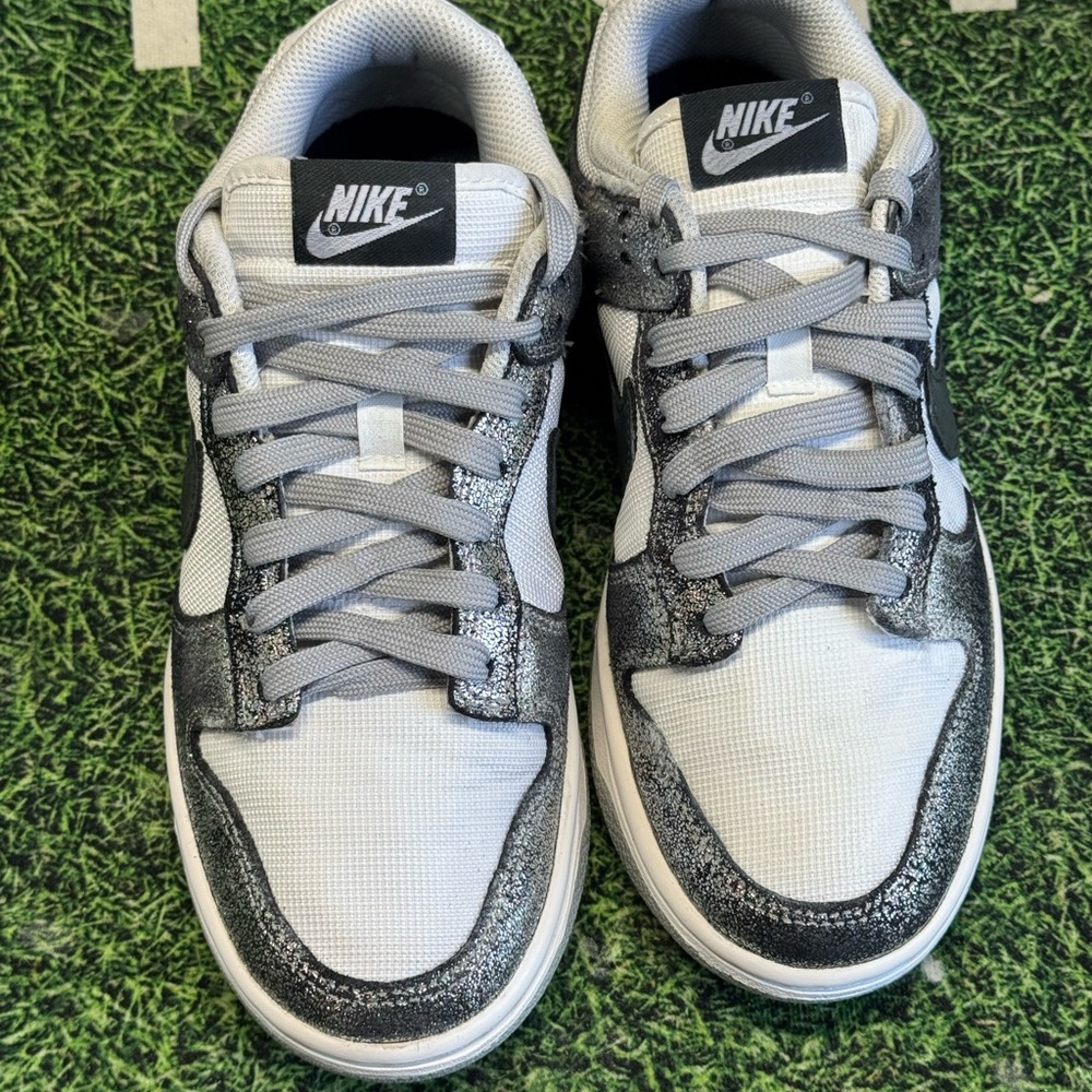 Nike Dunk Low Golden Gals